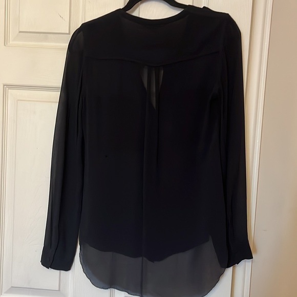 Wilfred 100% silk black top - Picture 4 of 5
